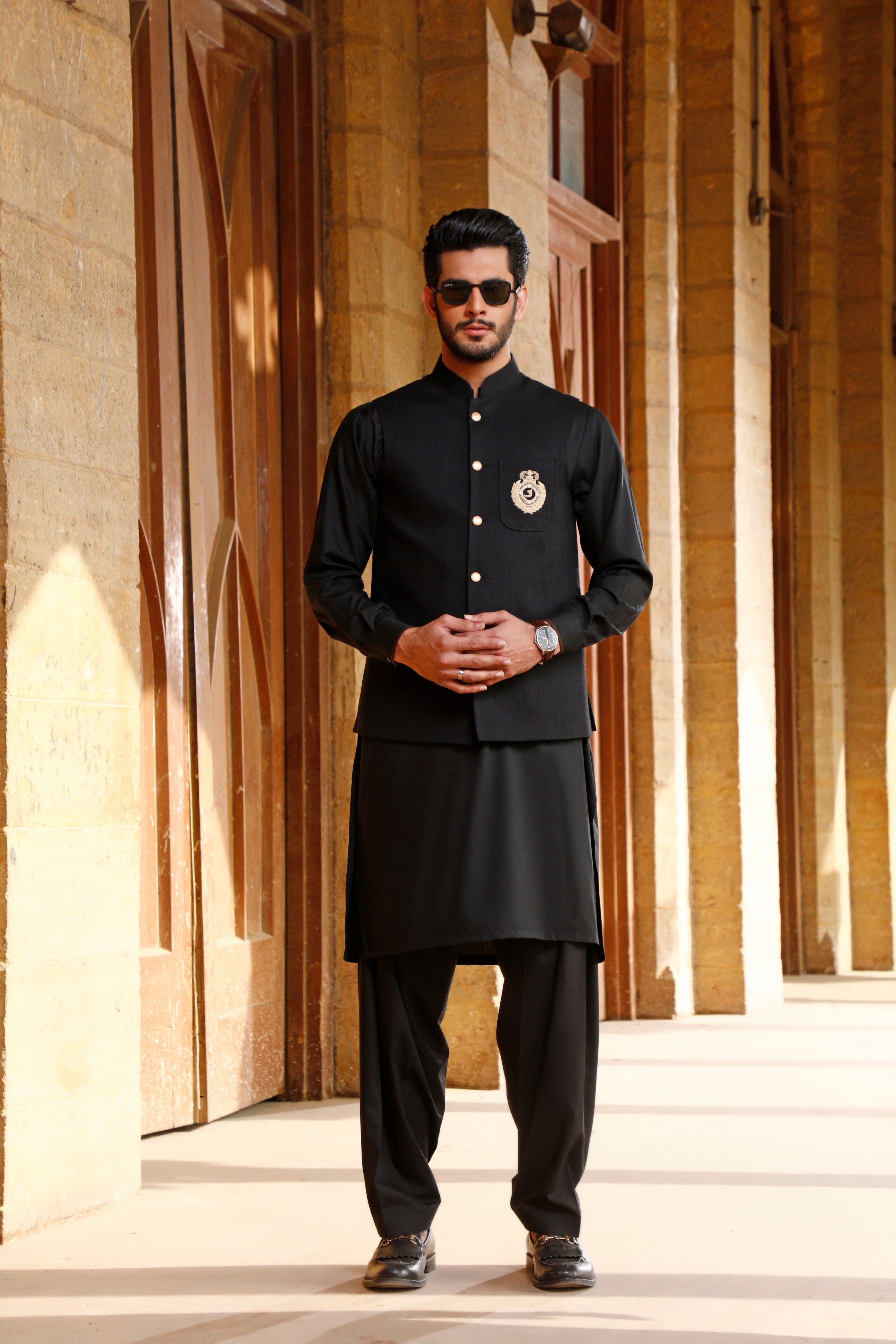 Black Waistcoat #1 – TGM Online Store